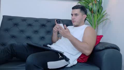 Snapshot of big_tylerr chatting on 02.11.26 Tylerr online show from 02.11.26