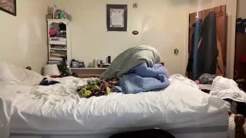 Mr. Muscle Monster online show from 11.18.25