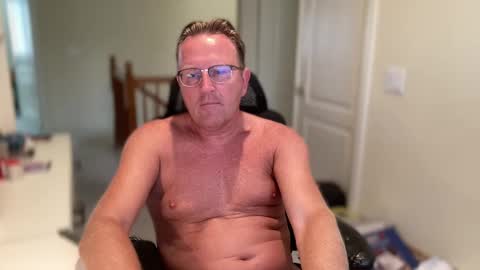 Snapshot of bigblondviking chatting on 09.24.25 bigblondviking online show from 09.24.25