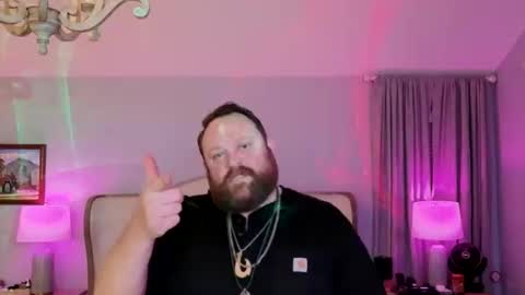 Bigboi1o11 online show from 11.24.25