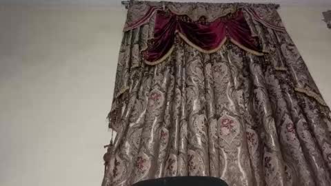 Lucy online show from 12.17.25