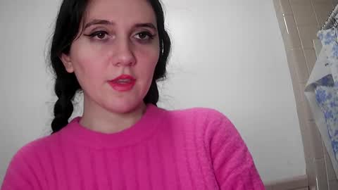 Isabella online show from 12.17.24