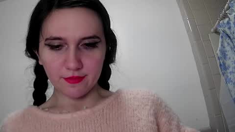 Isabella online show from 12.24.24