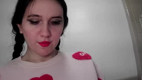 Isabella online show from 12.26.24