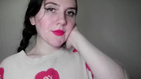 Isabella online show from 01.09.25