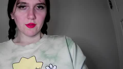 Isabella online show from 01.22.25