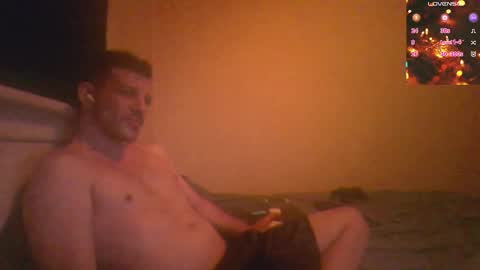 Snapshot of bigcawwwk chatting on 01.10.25 Jon - Im Straight online show from 01.10.25