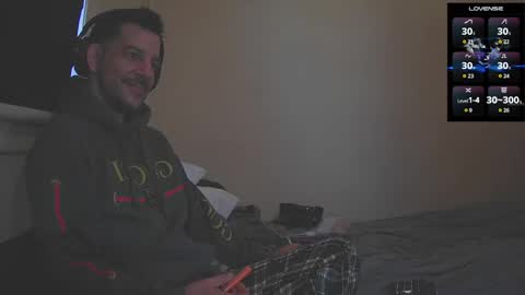 Snapshot of bigcawwwk chatting on 10.08.25 Jon - Im Straight online show from 10.08.25