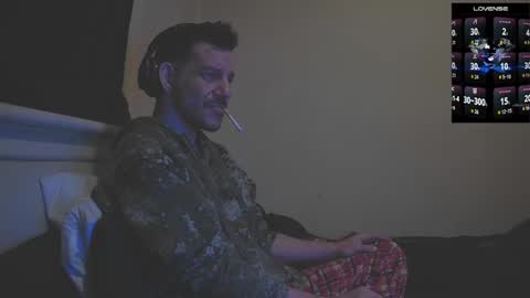 Snapshot of bigcawwwk chatting on 10.10.25 Jon - Im Straight online show from 10.10.25