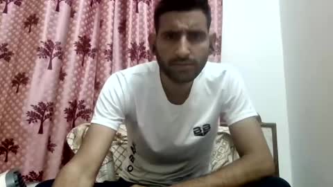 Snapshot of bigcockboy2580 chatting on 01.22.25 akash online show from 01.22.25