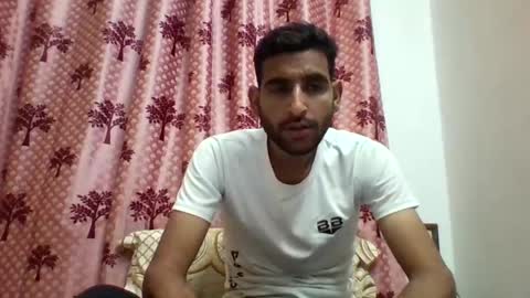 Snapshot of bigcockboy2580 chatting on 01.23.25 akash online show from 01.23.25