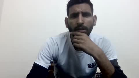 Snapshot of bigcockboy2580 chatting on 02.15.25 akash online show from 02.15.25