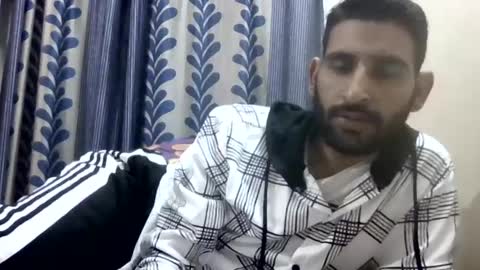 Snapshot of bigcockboy2580 chatting on 02.16.25 akash online show from 02.16.25