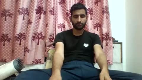 Snapshot of bigcockboy2580 chatting on 03.05.25 akash online show from 03.05.25