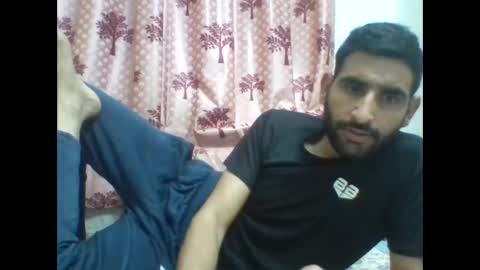 Snapshot of bigcockboy2580 chatting on 03.05.25 akash online show from 03.05.25