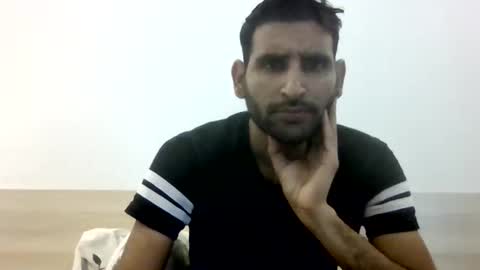 Snapshot of bigcockboy2580 chatting on 09.18.25 akash online show from 09.18.25