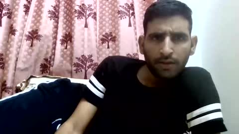 Snapshot of bigcockboy2580 chatting on 10.03.25 akash online show from 10.03.25