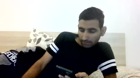 Snapshot of bigcockboy2580 chatting on 10.15.25 akash online show from 10.15.25