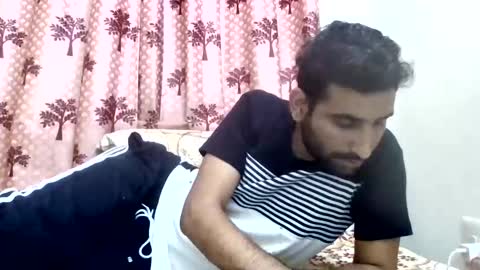 Snapshot of bigcockboy2580 chatting on 11.09.25 akash online show from 11.09.25