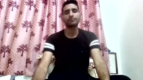 Snapshot of bigcockboy2580 chatting on 11.12.25 akash online show from 11.12.25