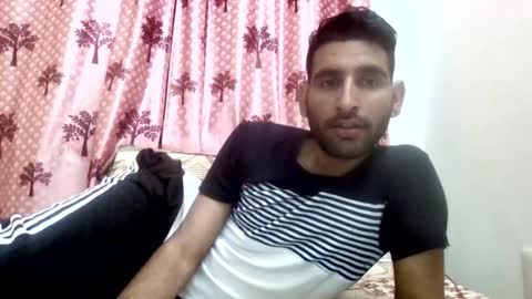 Snapshot of bigcockboy2580 chatting on 11.18.25 akash online show from 11.18.25