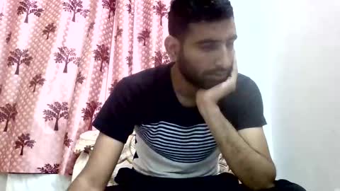 Snapshot of bigcockboy2580 chatting on 11.21.25 akash online show from 11.21.25