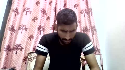 Snapshot of bigcockboy2580 chatting on 12.14.25 akash online show from 12.14.25