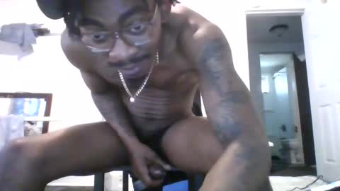 Snapshot of bigcockjohn36 chatting on 09.10.25 bigcockjohn36 online show from 09.10.25