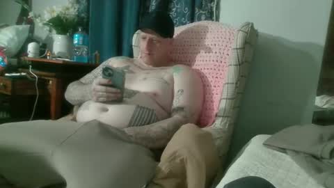 Snapshot of bigdaddy776389 chatting on 12.17.25 bigdaddy776389 online show from 12.17.25