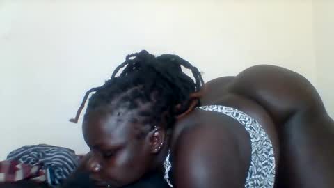 Snapshot of bigdarkass chatting on 01.15.25 VIOLET online show from 01.15.25