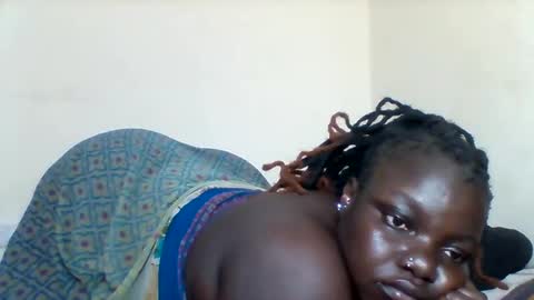 Snapshot of bigdarkass chatting on 01.22.25 VIOLET online show from 01.22.25