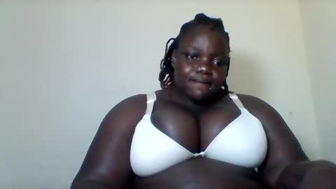 Snapshot of bigdarkass chatting on 02.11.25 VIOLET online show from 02.11.25