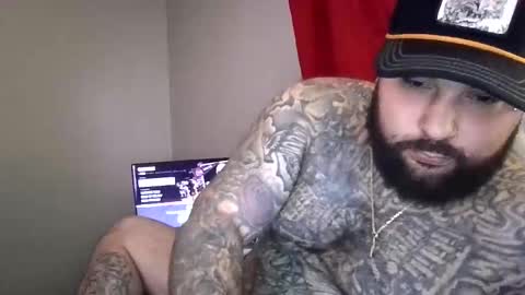 Snapshot of bigdickrican94 chatting on 01.16.25 bigdickrican94 online show from 01.16.25