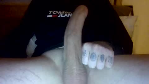 Snapshot of bigdickwillywonka11 chatting on 11.28.25 bigdickwillywonka11 online show from 11.28.25