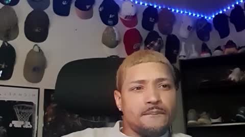 Snapshot of bigdickwj chatting on 09.20.25 QuietboyWill online show from 09.20.25