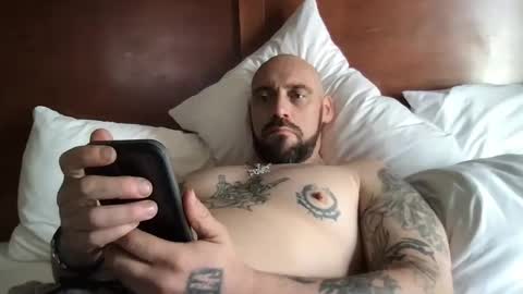 Snapshot of bigdikdaddydrew69 chatting on 12.17.24 bigdikdaddydrew69 online show from 12.17.24