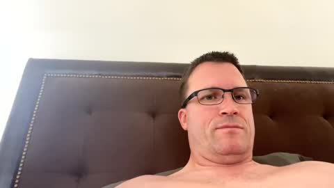 Snapshot of bigger22332233 chatting on 12.22.24 bigger22332233 online show from 12.22.24