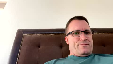 Snapshot of bigger22332233 chatting on 12.30.24 bigger22332233 online show from 12.30.24