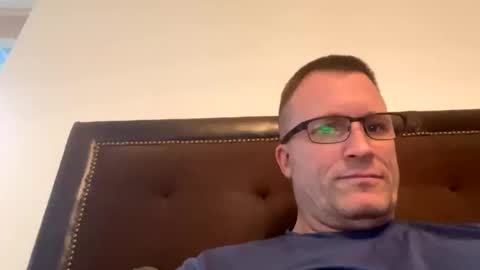 Snapshot of bigger22332233 chatting on 01.04.25 bigger22332233 online show from 01.04.25