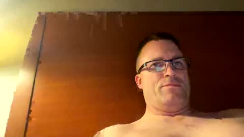 Snapshot of bigger22332233 chatting on 02.19.25 bigger22332233 online show from 02.19.25