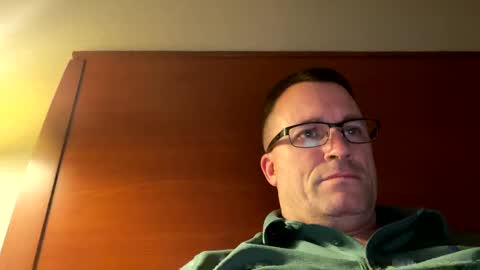 Snapshot of bigger22332233 chatting on 02.20.25 bigger22332233 online show from 02.20.25