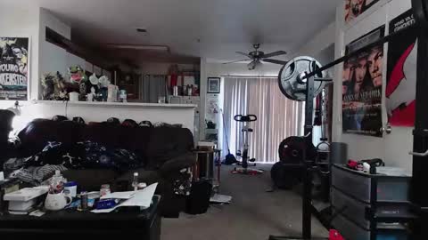 biggerisbetter21 online show from 02.26.26