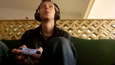 Snapshot of biggestboiiii chatting on 01.24.25 biggestboiiii online show from 01.24.25