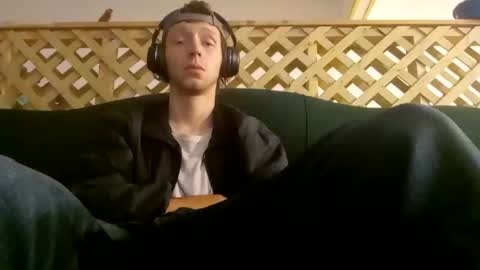 Snapshot of biggestboiiii chatting on 02.03.25 biggestboiiii online show from 02.03.25