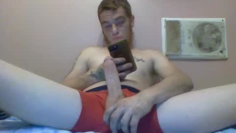 Snapshot of biggingerdick04 chatting on 10.30.25 biggingerdick04 online show from 10.30.25