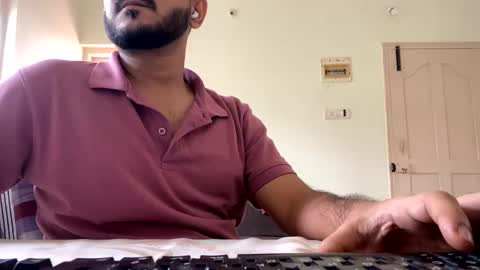 bighandsomesatisfy online show from 01.19.25