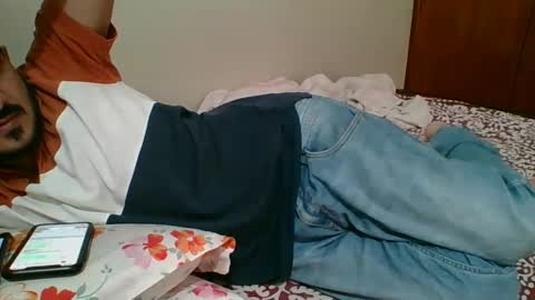 bighandsomesatisfy online show from 01.30.25