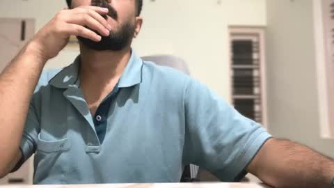 bighandsomesatisfy online show from 10.10.25