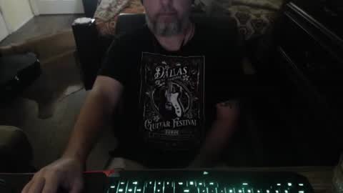 bighugmugg online show from 09.19.25