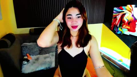 kiaaannaaaa online show from 02.19.25